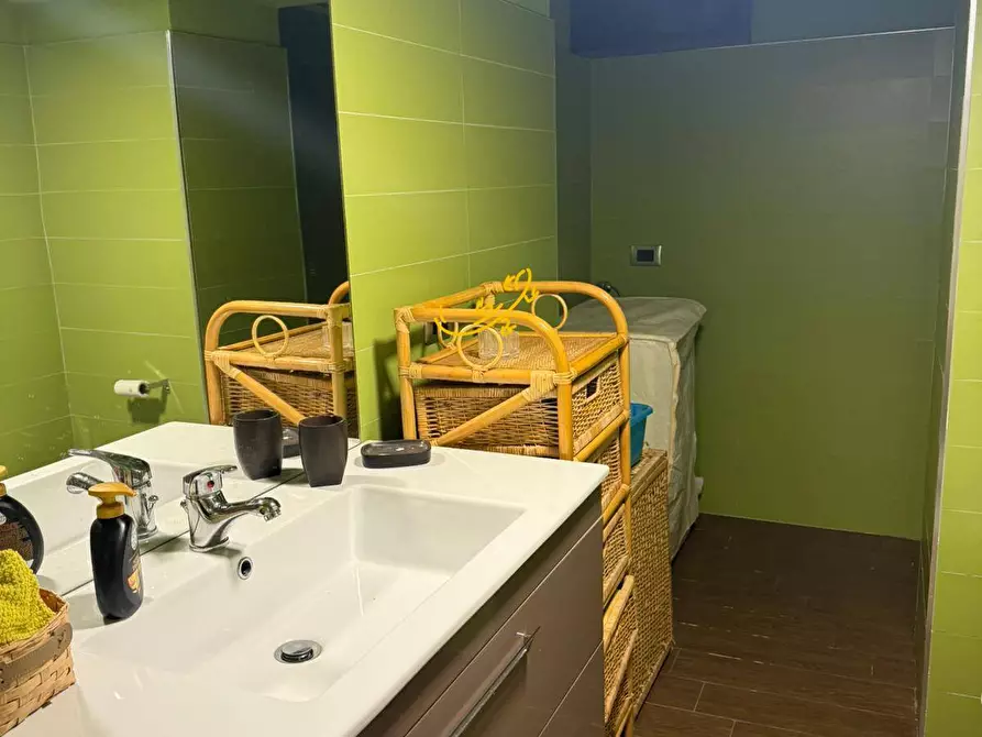 Immagine 38 di Casa semindipendente in vendita  in S.C. Pozzo Cuccù a Castellana Grotte