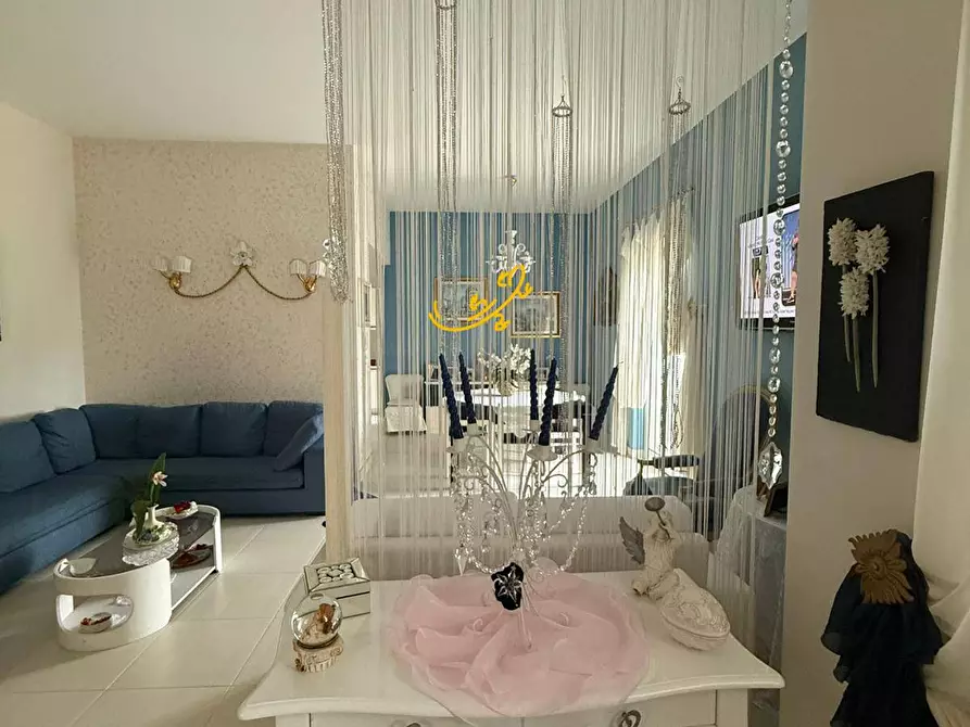 Immagine 22 di Casa semindipendente in vendita  in S.C. Pozzo Cuccù a Castellana Grotte