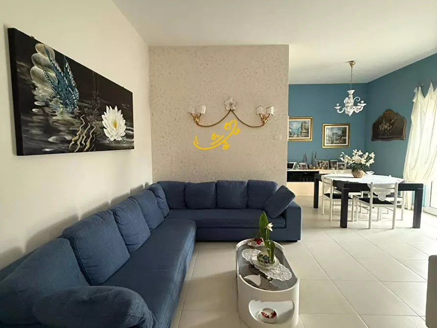 Immagine 23 di Casa semindipendente in vendita  in S.C. Pozzo Cuccù a Castellana Grotte