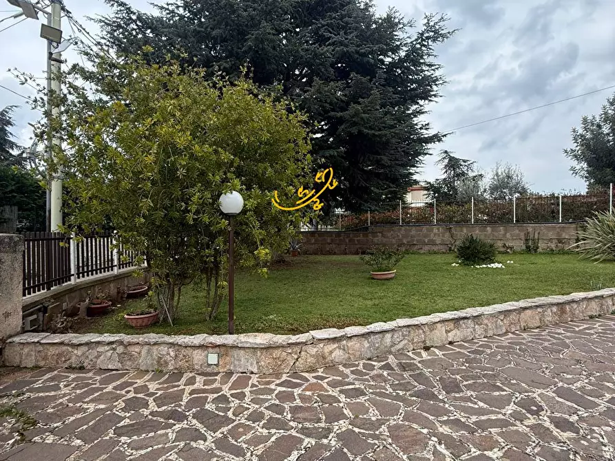 Immagine 47 di Casa semindipendente in vendita  in S.C. Pozzo Cuccù a Castellana Grotte