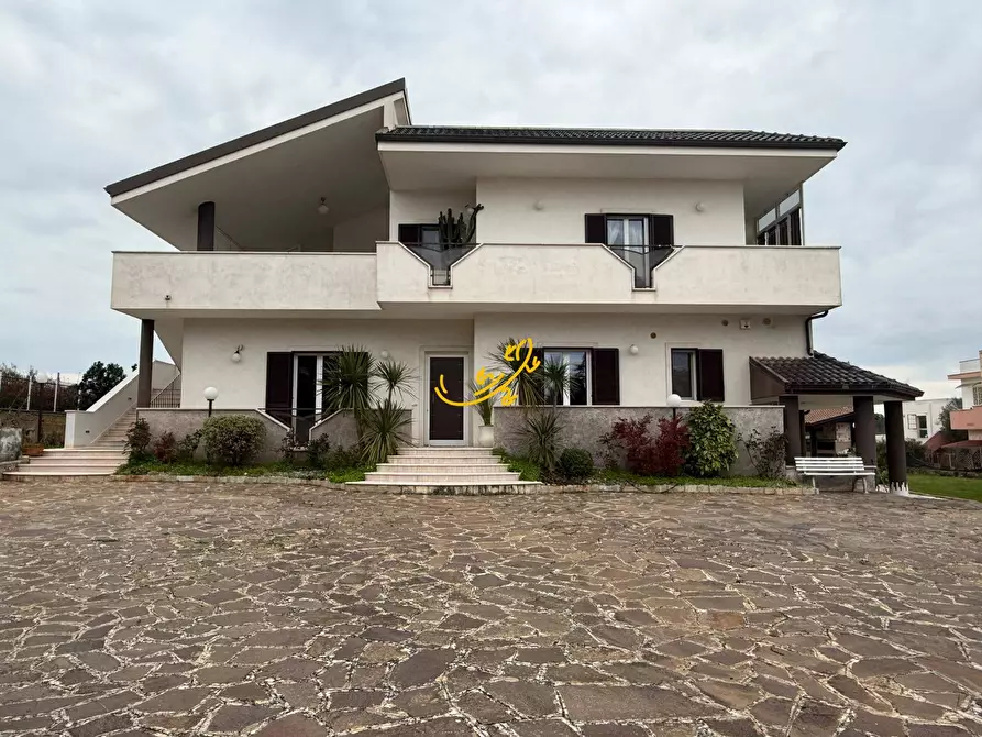 Immagine 1 di Casa semindipendente in vendita  in S.C. Pozzo Cuccù a Castellana Grotte