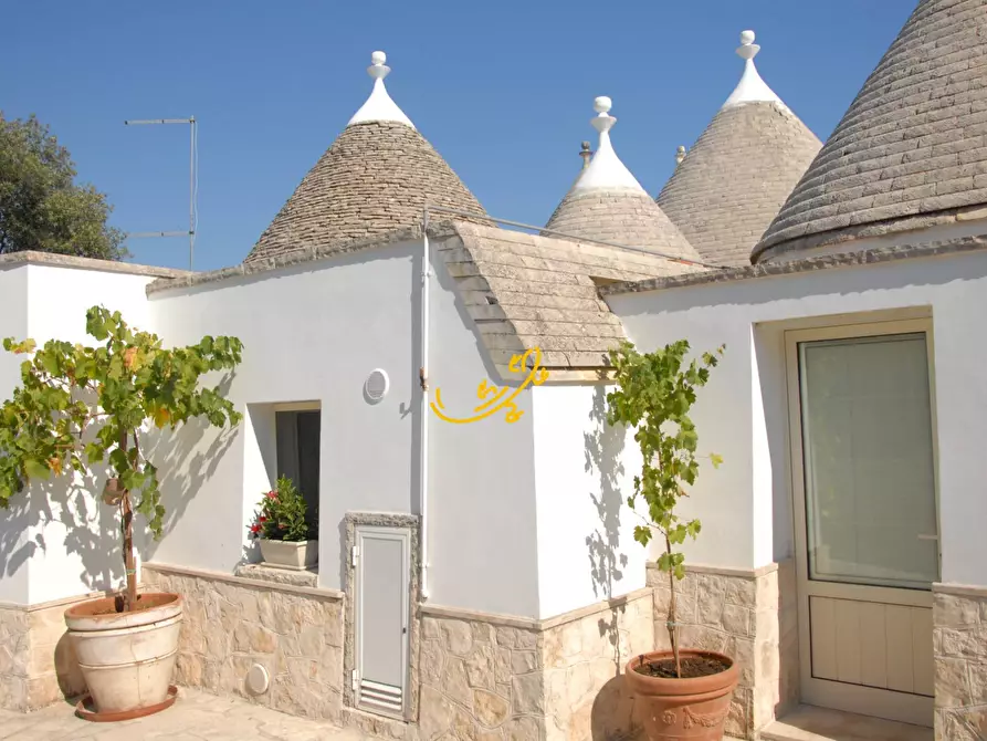 Immagine 2 di Baita in vendita  in S. C. 69-1 C. da Mancini a Locorotondo