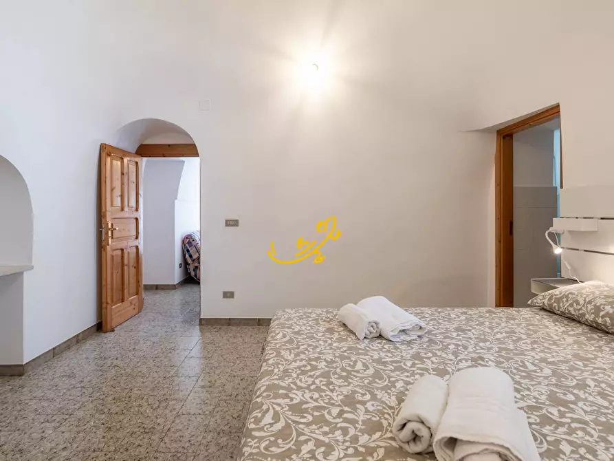 Immagine 10 di Baita in vendita  in S. C. 69-1 C. da Mancini a Locorotondo