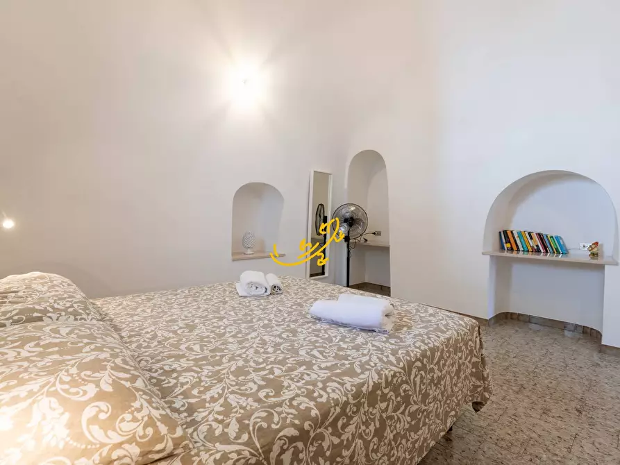 Immagine 11 di Baita in vendita  in S. C. 69-1 C. da Mancini a Locorotondo