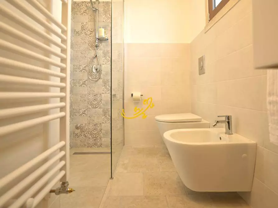 Immagine 25 di Baita in vendita  in S. C. 69-1 C. da Mancini a Locorotondo