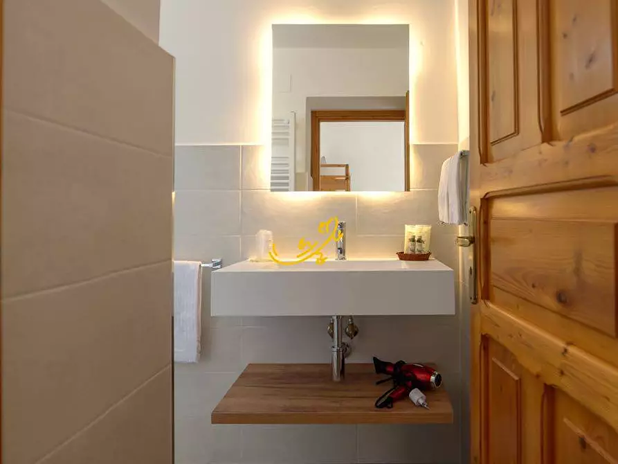 Immagine 21 di Baita in vendita  in S. C. 69-1 C. da Mancini a Locorotondo