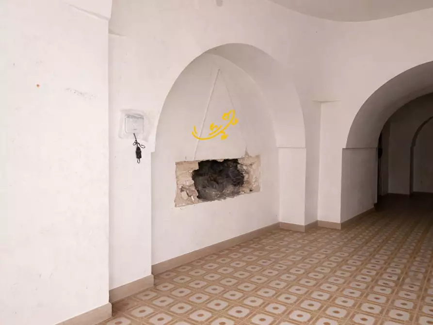 Immagine 24 di Baita in vendita  in STRADA COMUNALE 198-4 C. da Pellegrini a Locorotondo