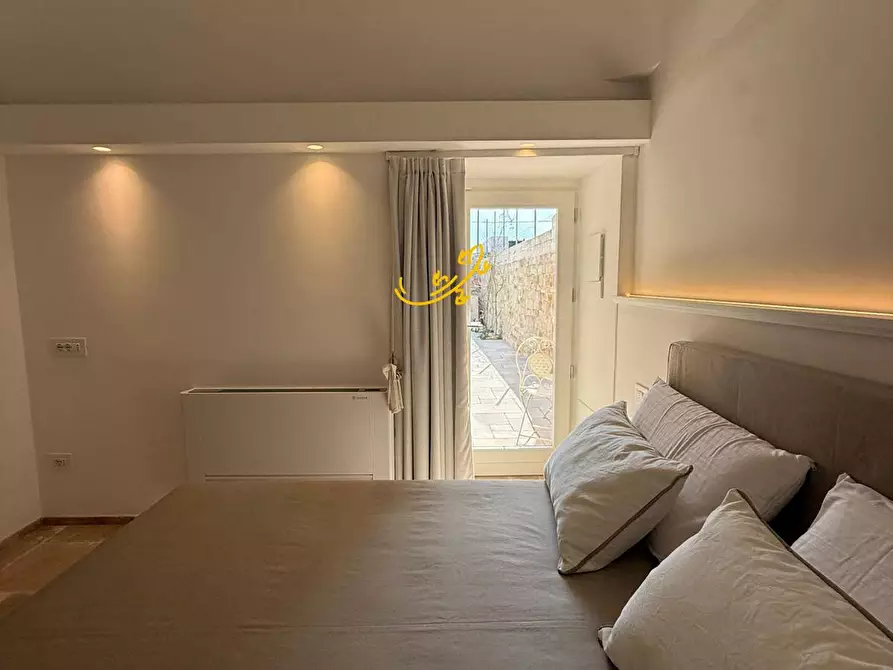 Immagine 18 di Baita in vendita  in STRADA COMUNALE 198-4 C. da Pellegrini a Locorotondo