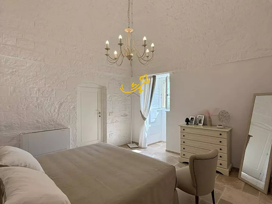 Immagine 20 di Baita in vendita  in STRADA COMUNALE 198-4 C. da Pellegrini a Locorotondo