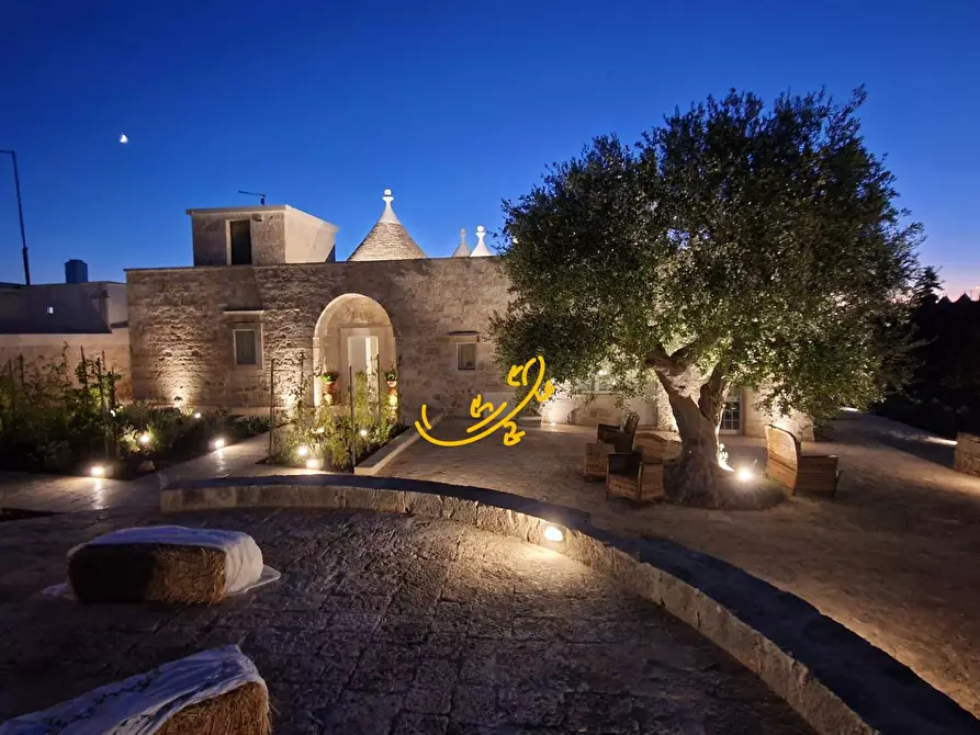 Immagine 29 di Baita in vendita  in STRADA COMUNALE 198-4 C. da Pellegrini a Locorotondo