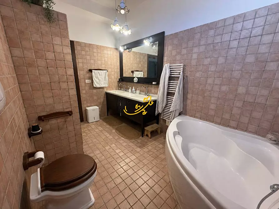 Immagine 49 di Villa in vendita  in Contrada Lamascrasciola a Monopoli