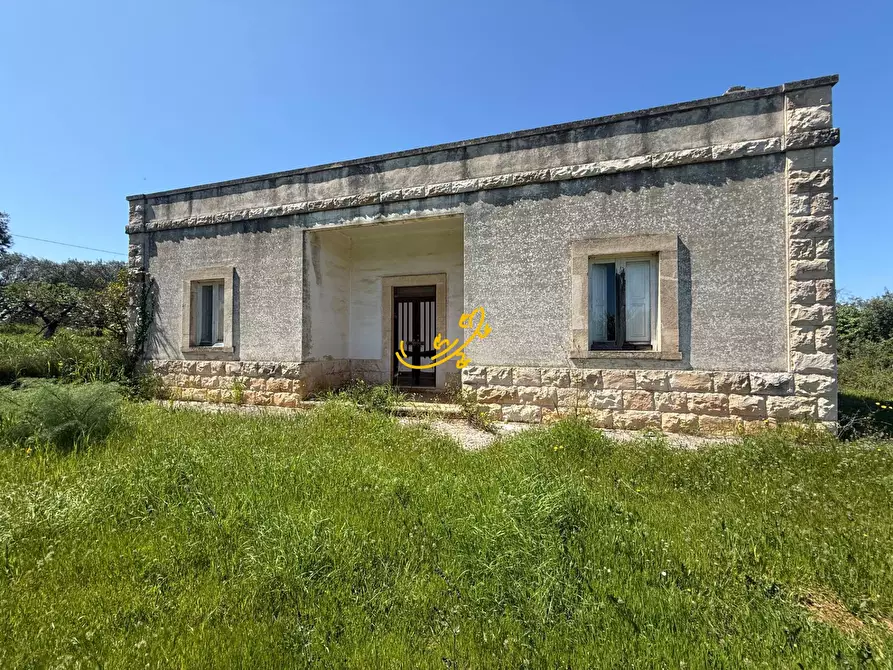 Immagine 1 di Rustico / casale in vendita  in STRADA PROVINCIALE POLIGNANO-CASTELLANA G. N. 120 a Polignano A Mare