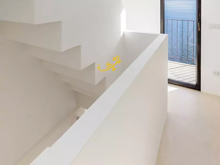 Immagine 26 di Appartamento in vendita  in Via Santa Maria a Monopoli