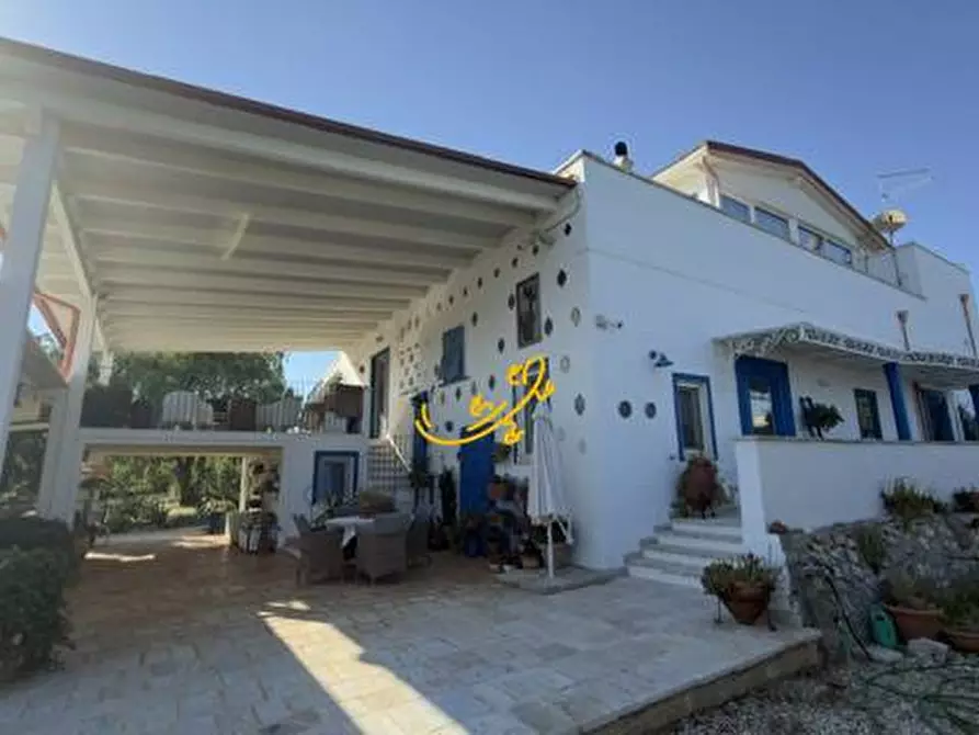 Immagine 2 di Villa in vendita  in Strada Comunale Parco Balistris a Polignano A Mare