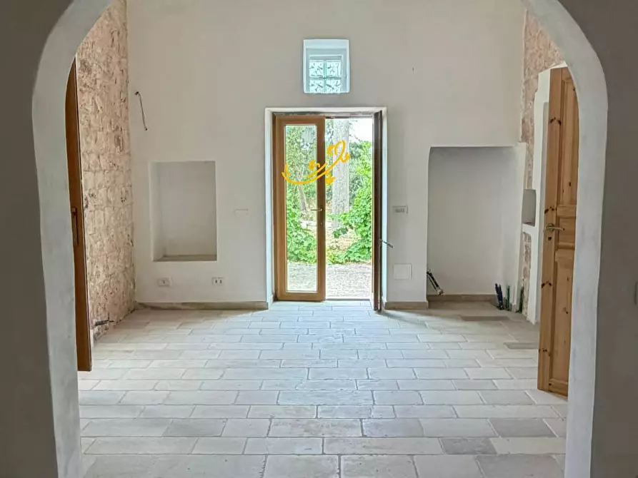 Immagine 11 di Baita in vendita  in S.C. Centrone Piccolo a Castellana Grotte