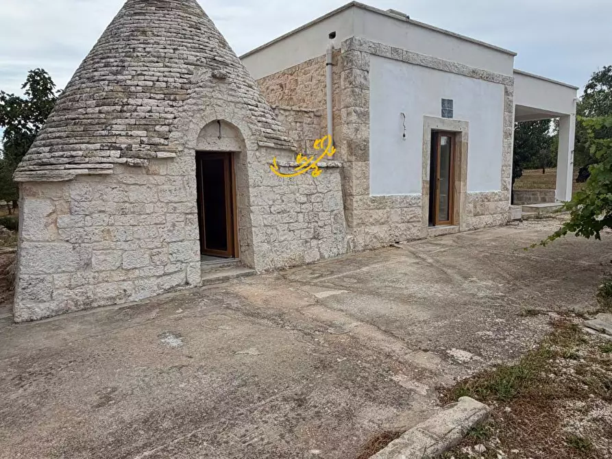 Immagine 4 di Baita in vendita  in S.C. Centrone Piccolo a Castellana Grotte