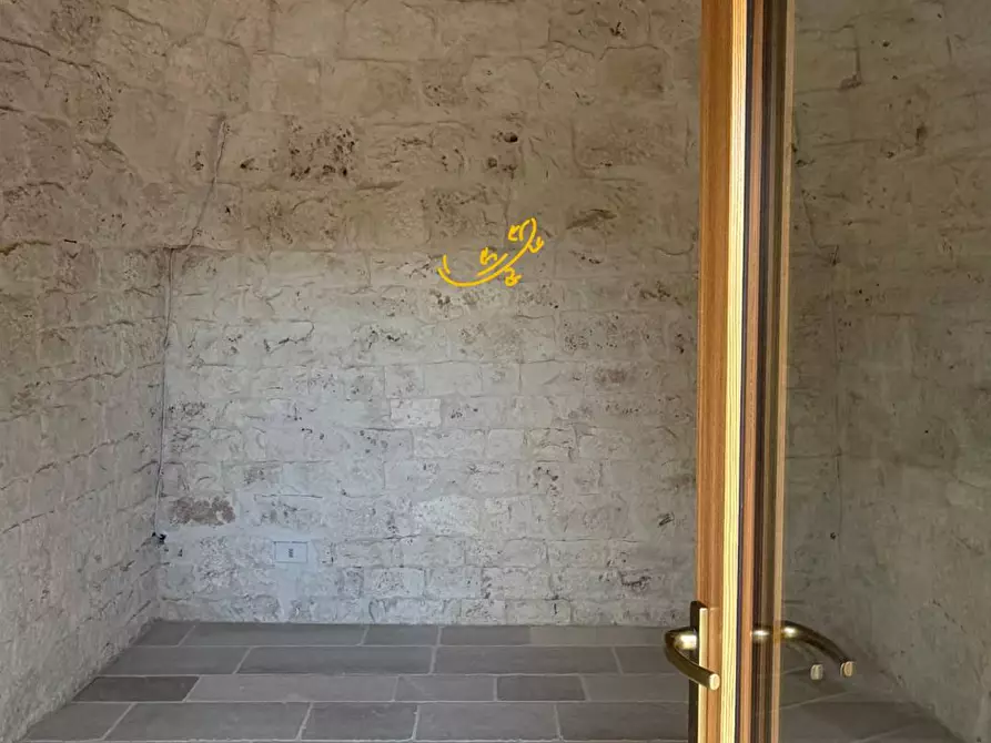 Immagine 20 di Baita in vendita  in S.C. Centrone Piccolo a Castellana Grotte