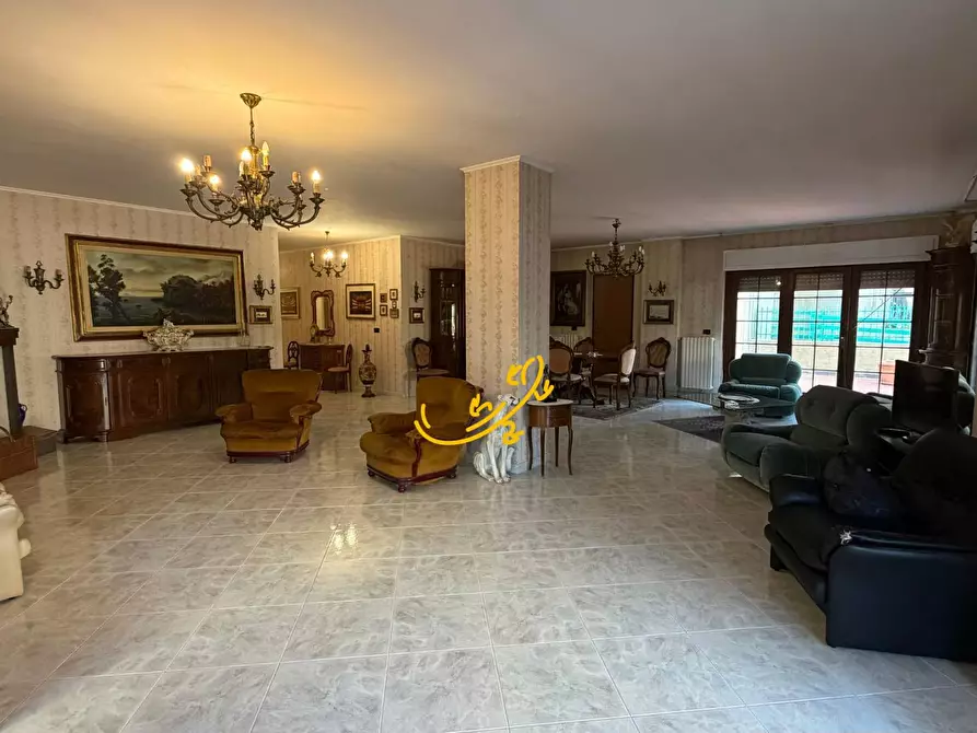 Immagine 12 di Villa in vendita  in Via Arenazza a Monopoli