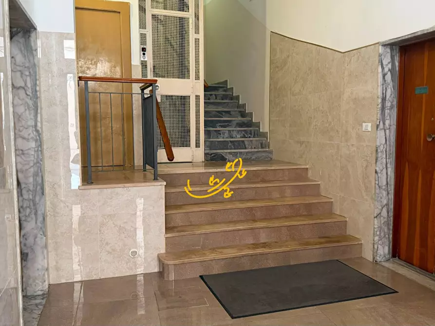 Immagine 3 di Appartamento in vendita  in Via Vincenzo Gioberti a Monopoli