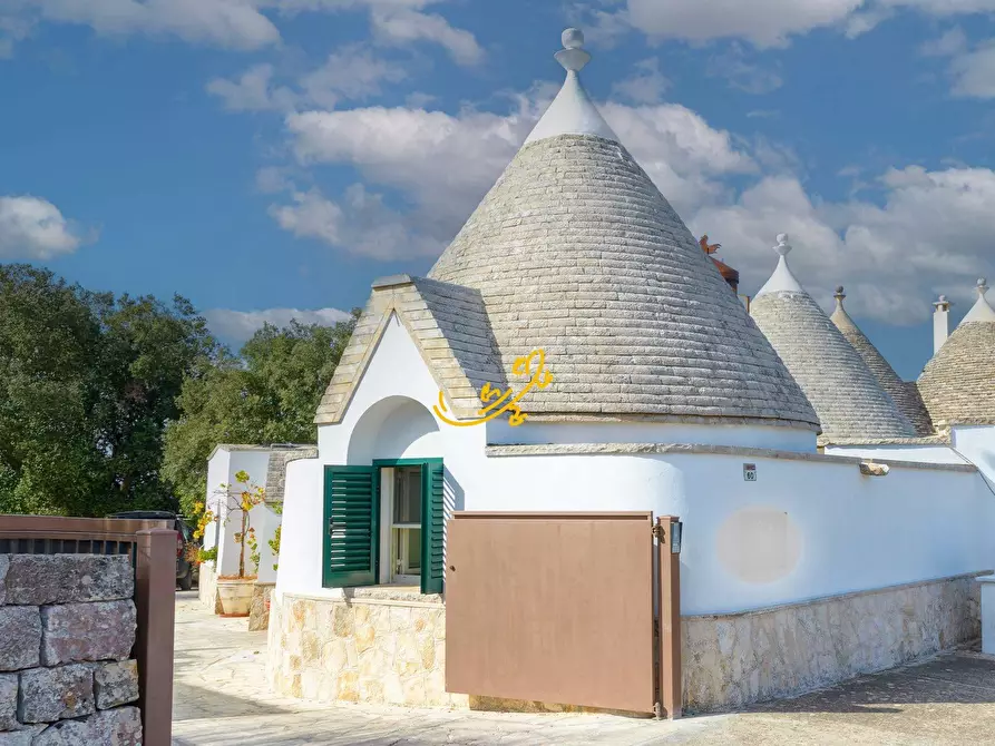 Immagine 1 di Baita in vendita  in S. C. 69-1 C. da Mancini a Locorotondo