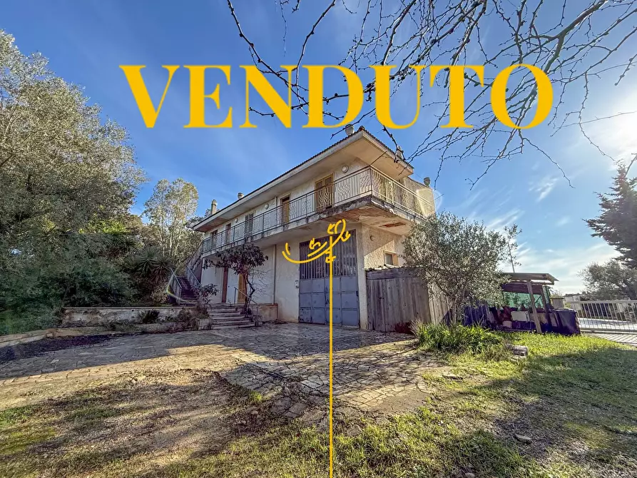 Immagine 1 di Villa in vendita  in Contrada Tavarello a Monopoli