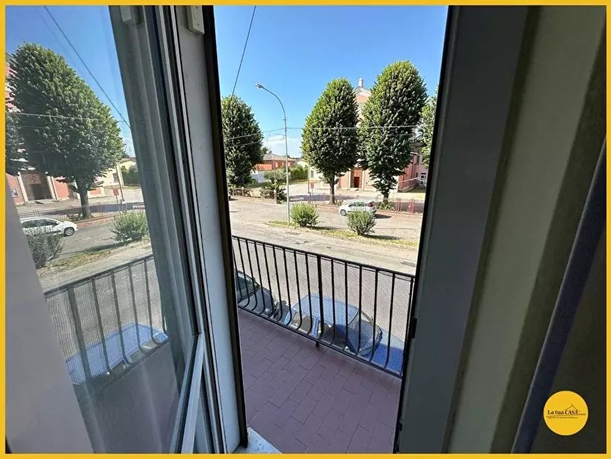 Immagine 35 di Casa indipendente in vendita  in via fiume vecchio 240-242-244 a Molinella