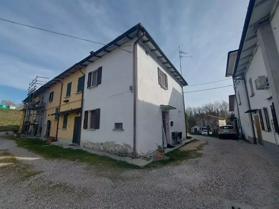 Immagine 2 di Villetta a schiera in vendita  in via confine inferiore 125 a Molinella
