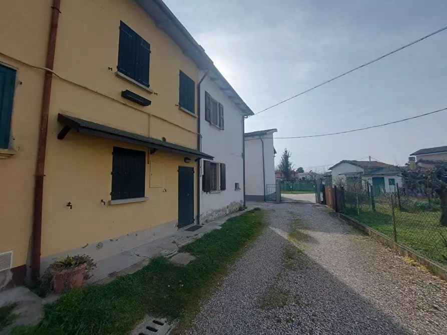 Immagine 9 di Villetta a schiera in vendita  in via confine inferiore 125 a Molinella