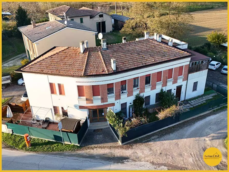 Immagine 7 di Appartamento in vendita  in via Provinciale Sup. 272 a Molinella