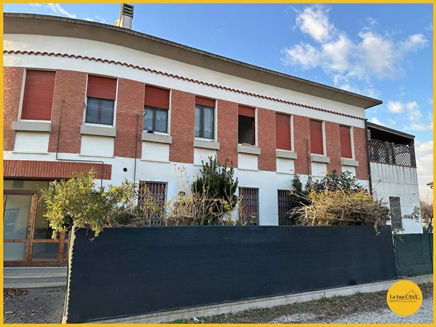 Immagine 12 di Appartamento in vendita  in via Provinciale Sup. 272 a Molinella