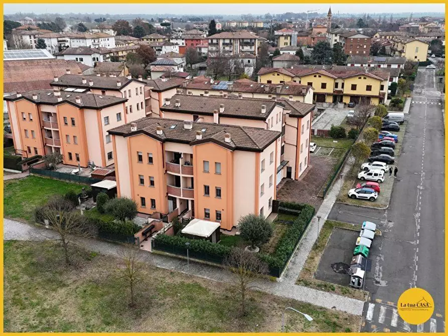 Immagine 4 di Appartamento in vendita  in via enrico masi 44 a Molinella