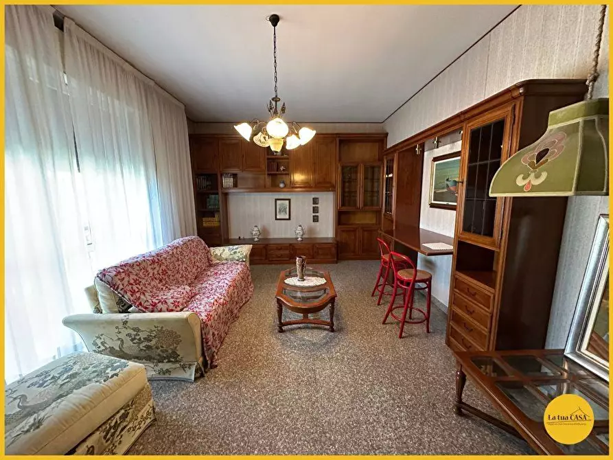 Immagine 40 di Villetta a schiera in vendita  a Molinella