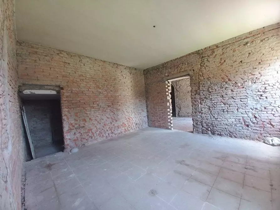 Immagine 29 di Villa in vendita  in via Ghiaroni 6 a Molinella