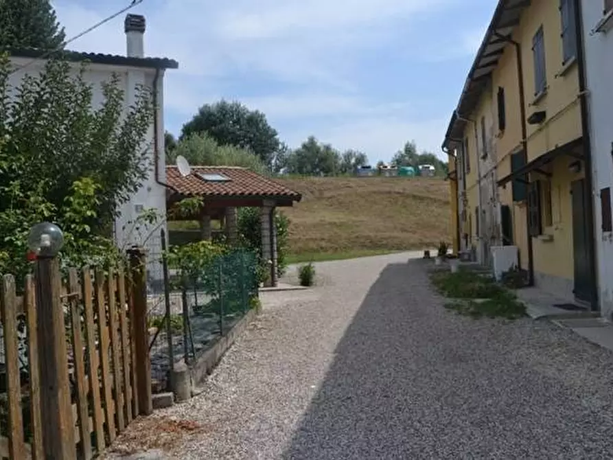 Immagine 40 di Villetta a schiera in vendita  in via confine inferiore 125 a Molinella