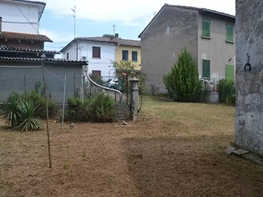 Immagine 46 di Villetta a schiera in vendita  in via confine inferiore 125 a Molinella