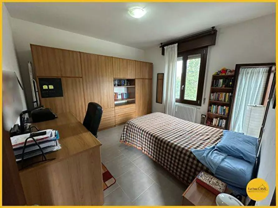 Immagine 26 di Villetta a schiera in vendita  a Molinella