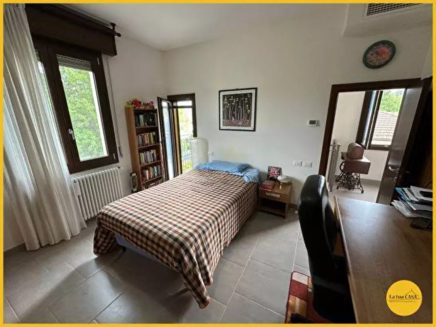 Immagine 27 di Villetta a schiera in vendita  a Molinella