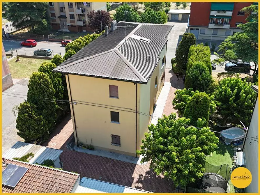 Immagine 10 di Appartamento in vendita  a Molinella