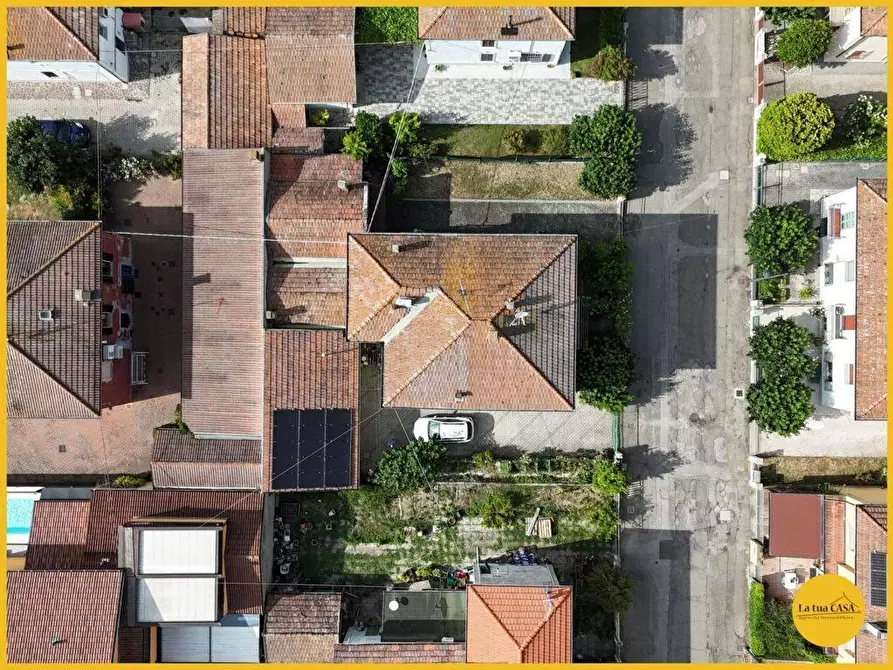 Immagine 7 di Villetta a schiera in vendita  a Molinella