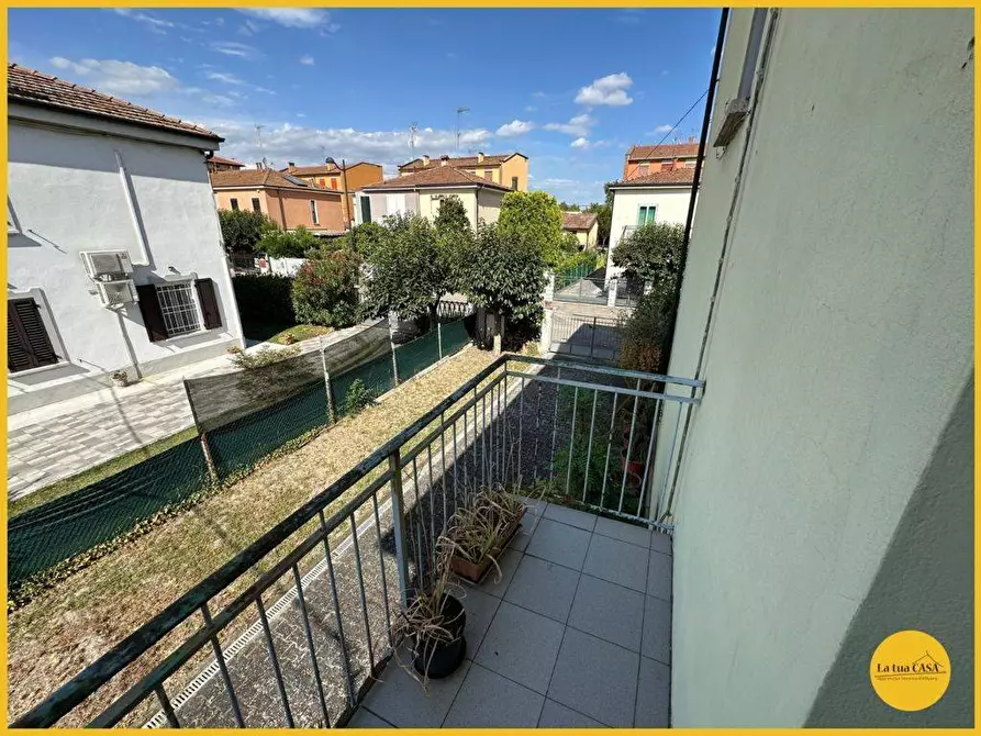 Immagine 21 di Villetta a schiera in vendita  a Molinella