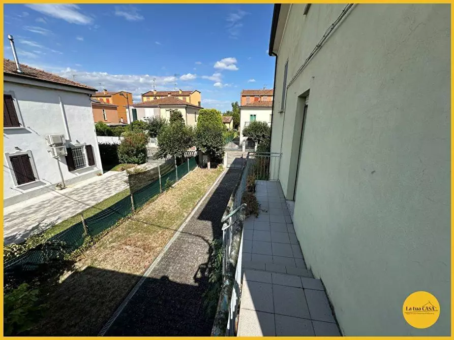 Immagine 22 di Villetta a schiera in vendita  a Molinella