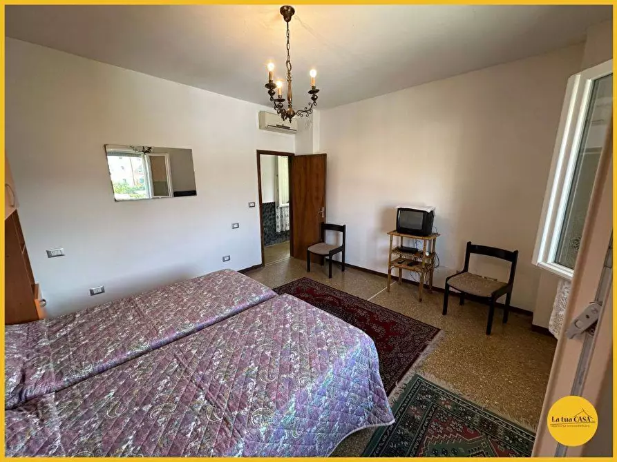 Immagine 44 di Villetta a schiera in vendita  a Molinella