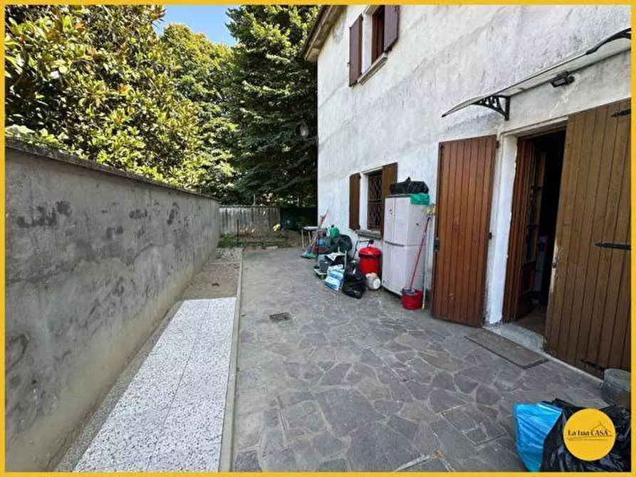 Immagine 12 di Villetta a schiera in vendita  a Molinella