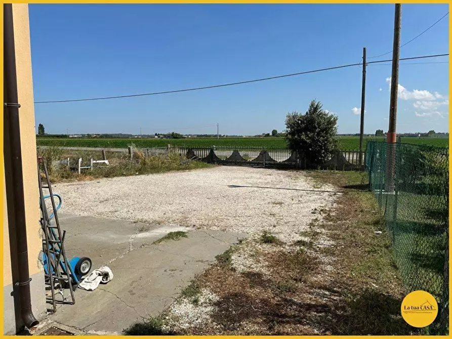 Immagine 16 di Capannone industriale in vendita  a Molinella