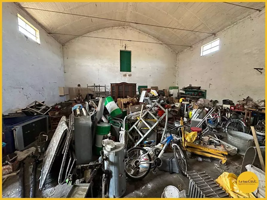 Immagine 19 di Capannone industriale in vendita  a Molinella