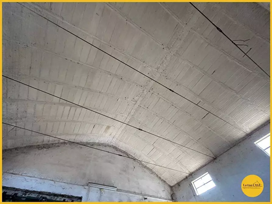 Immagine 22 di Capannone industriale in vendita  a Molinella