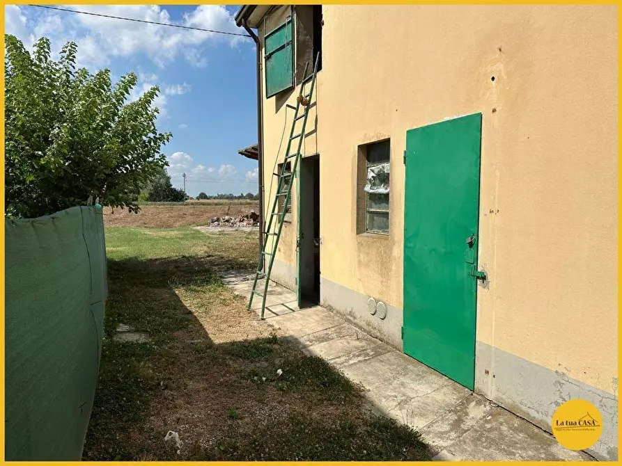 Immagine 26 di Capannone industriale in vendita  a Molinella