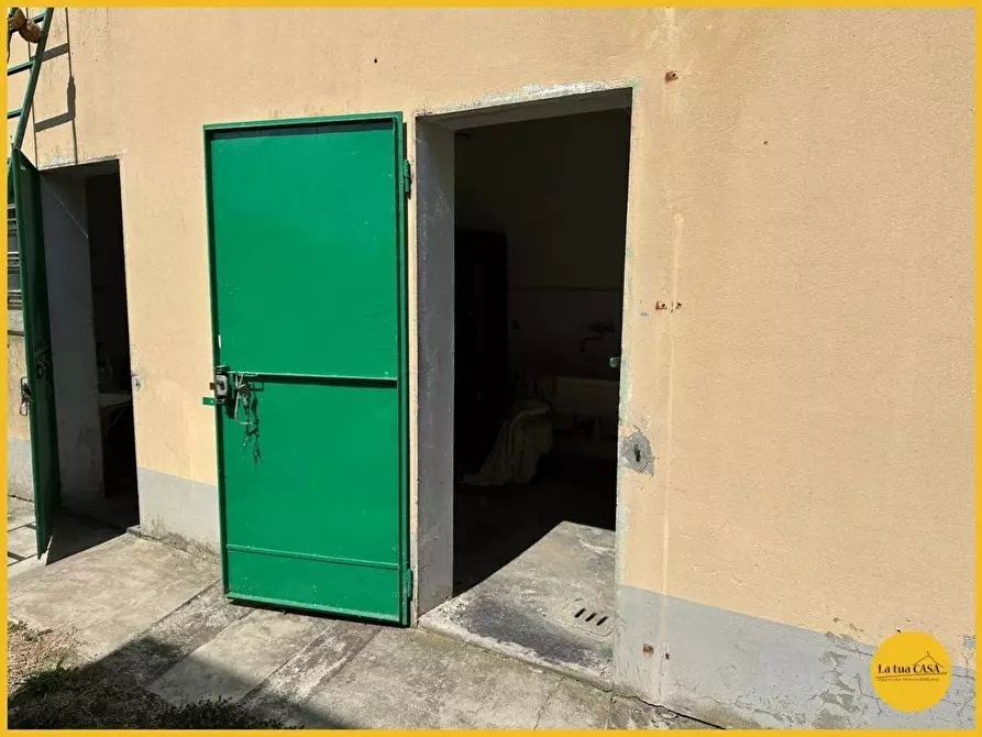 Immagine 28 di Capannone industriale in vendita  a Molinella