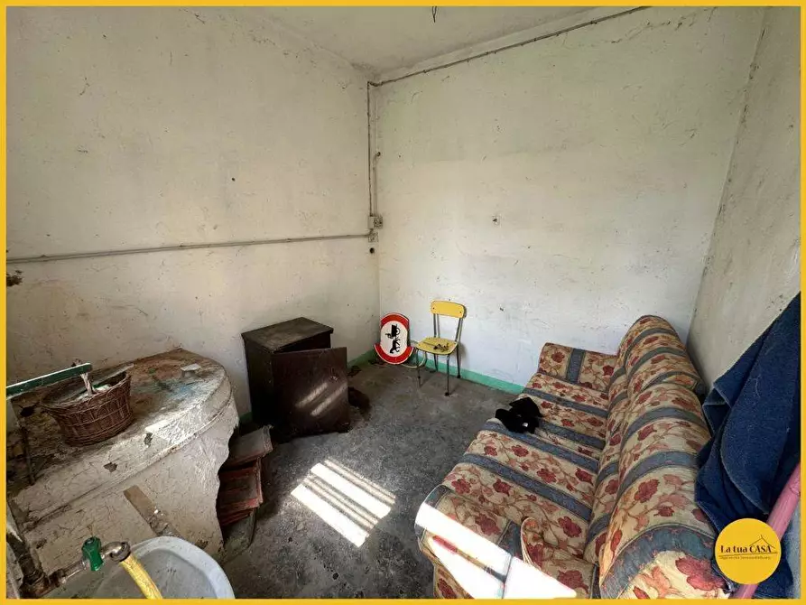 Immagine 31 di Capannone industriale in vendita  a Molinella