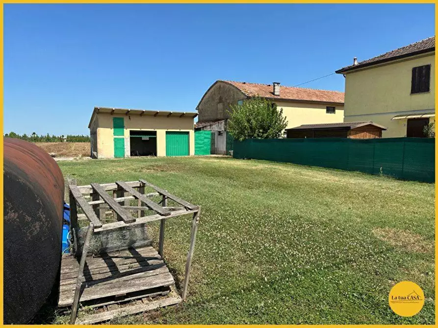 Immagine 48 di Capannone industriale in vendita  a Molinella